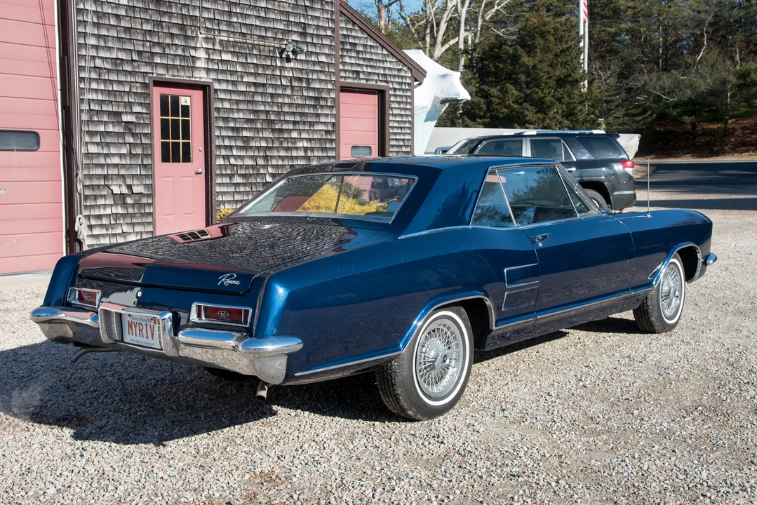 1964 Buick Riviera 1st Gen - Image 9 of 31