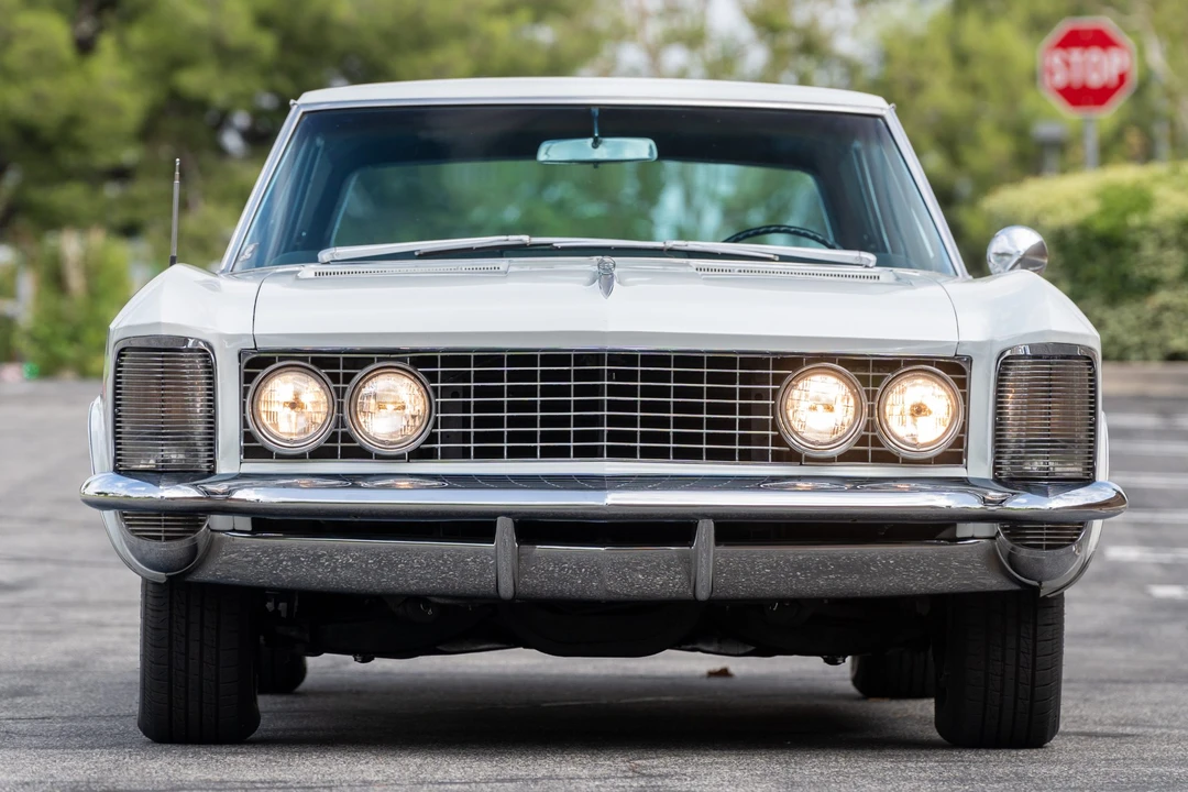 1964 Buick Riviera 1st Gen - Image 10 of 31