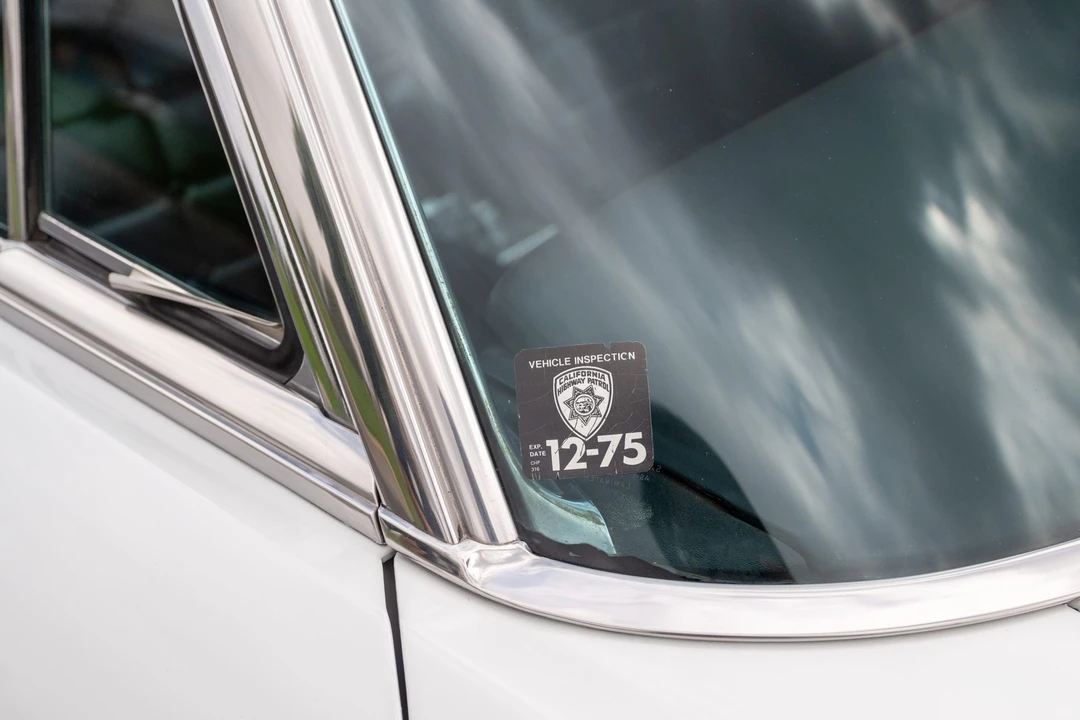 1964 Buick Riviera 1st Gen - Image 25 of 31