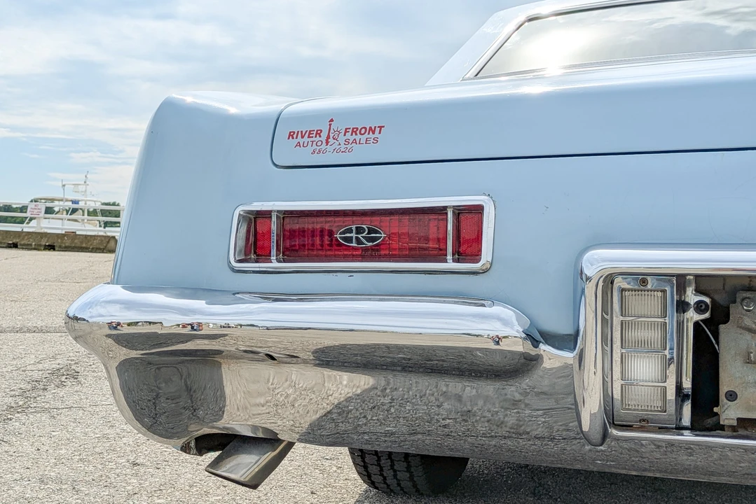 1964 Buick Riviera 1st Gen - Image 28 of 31