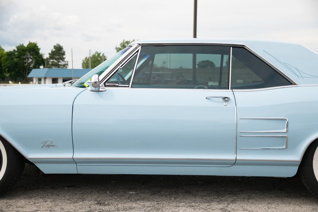 1964 Buick Riviera 1st Gen - Image 15 of 31