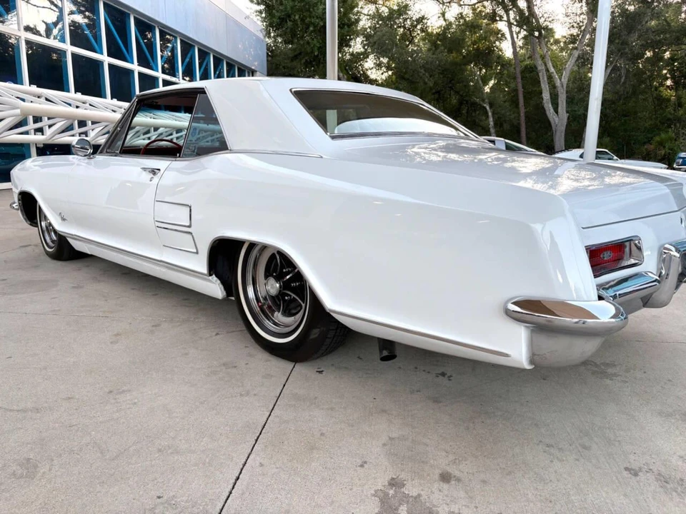 1964 Buick Riviera 1st Gen - Image 15 of 31