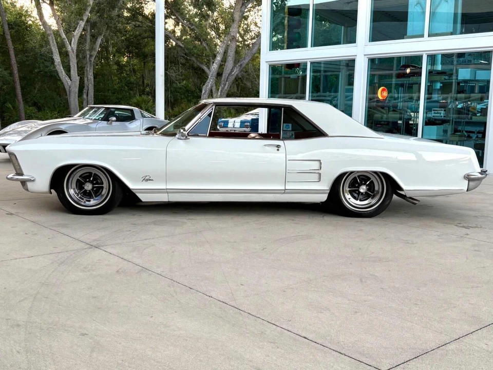 1964 Buick Riviera 1st Gen - Image 10 of 31