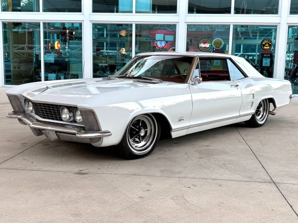 1964 Buick Riviera 1st Gen - Image 11 of 31