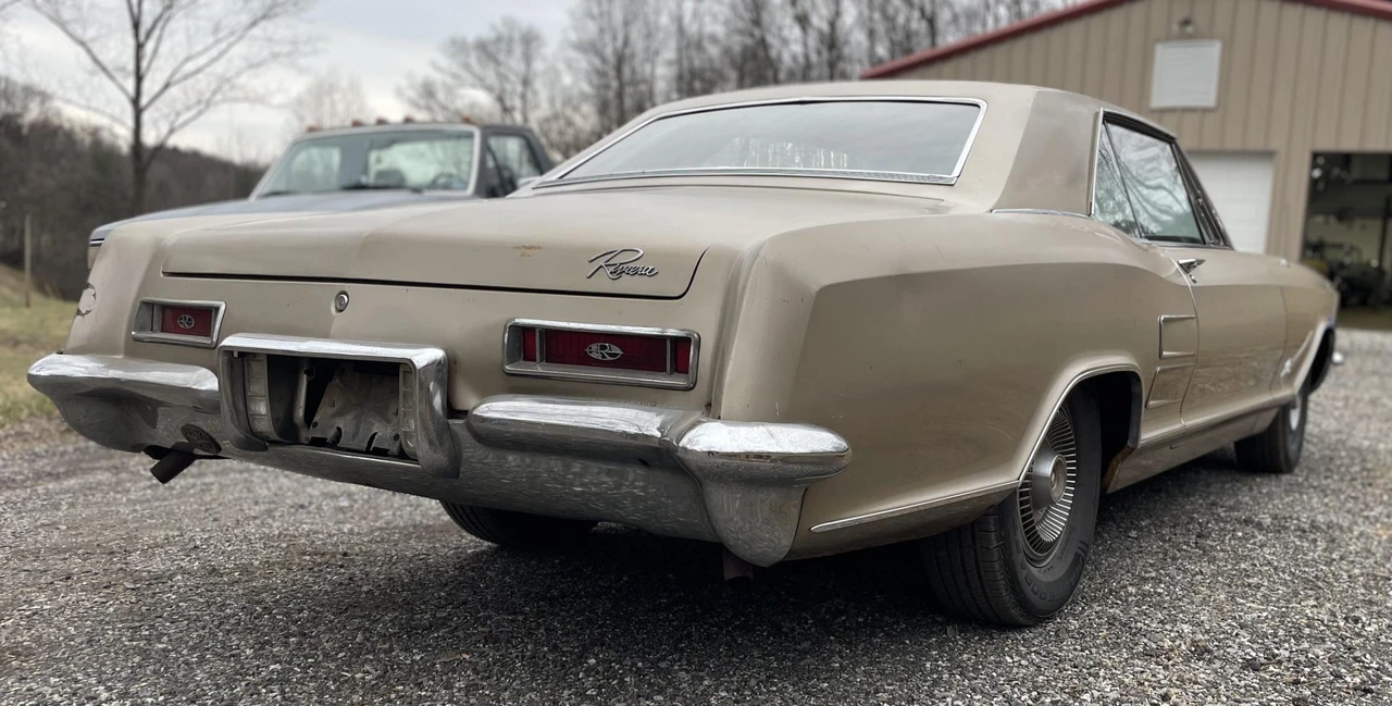 1964 Buick Riviera 1st Gen - Image 19 of 31