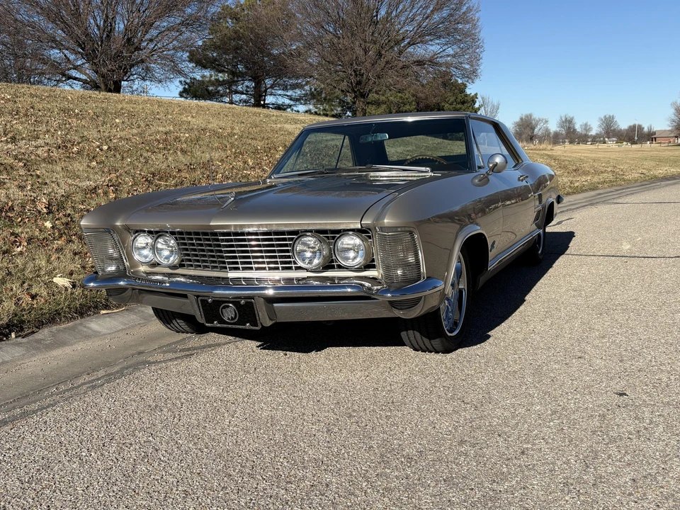 1964 Buick Riviera 1st Gen - Image 13 of 31