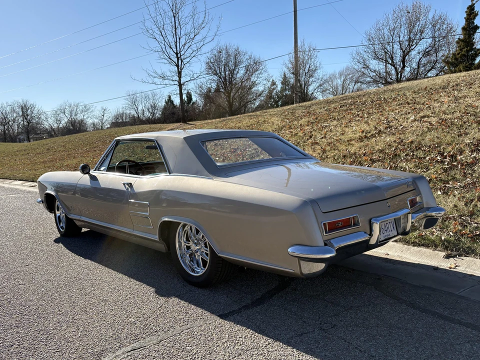 1964 Buick Riviera 1st Gen - Image 14 of 31