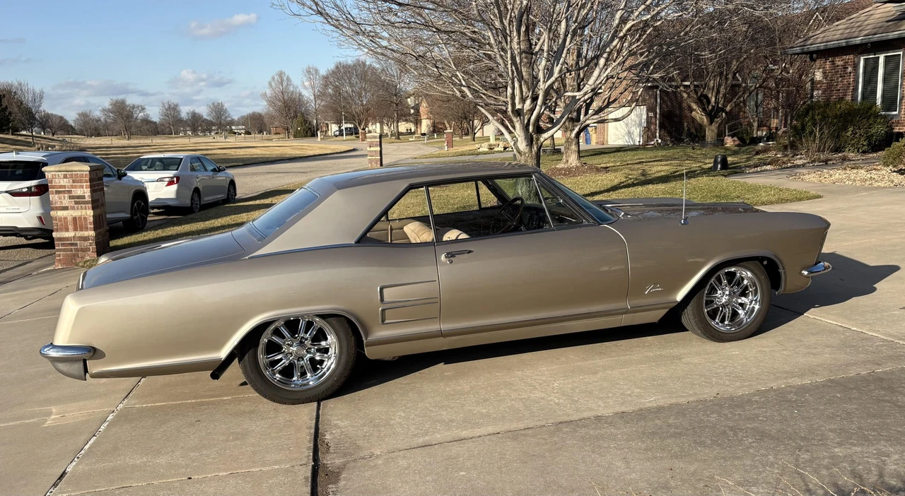 1964 Buick Riviera 1st Gen - Image 7 of 31