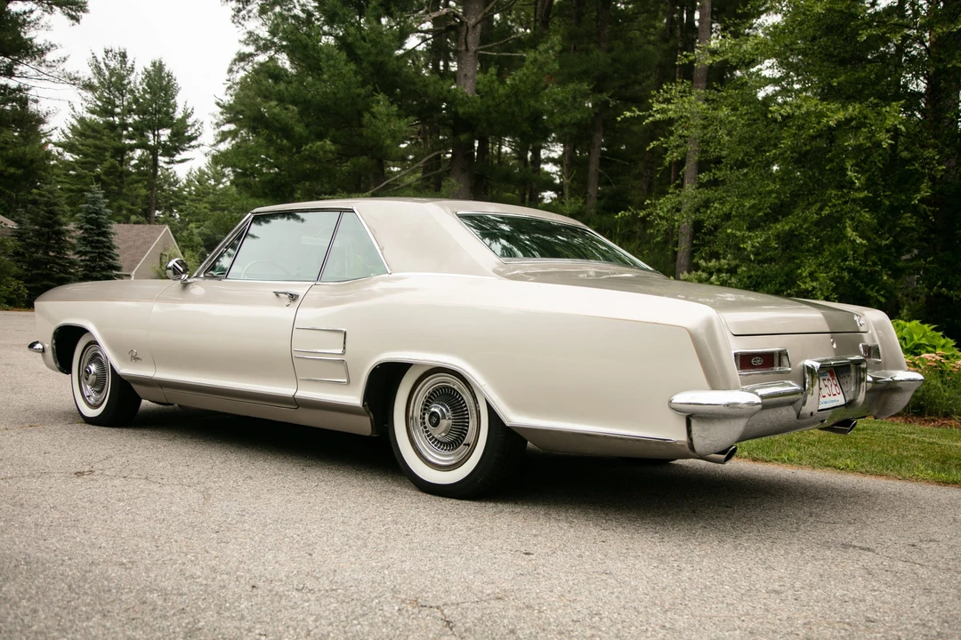1964 Buick Riviera 1st Gen - Image 6 of 31