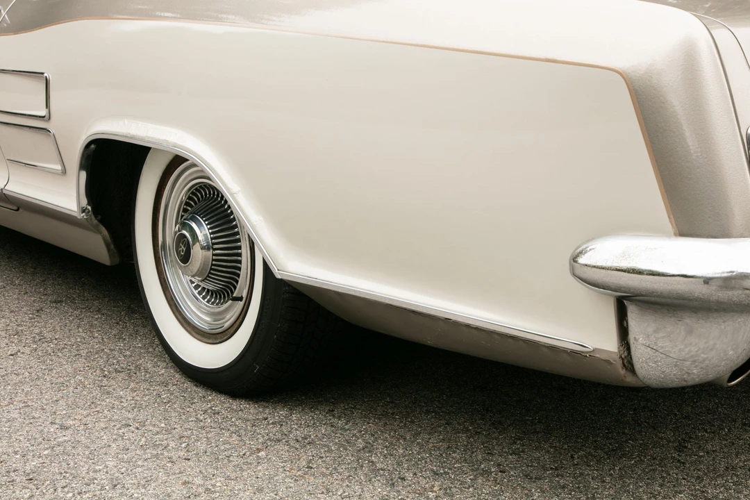 1964 Buick Riviera 1st Gen - Image 22 of 31