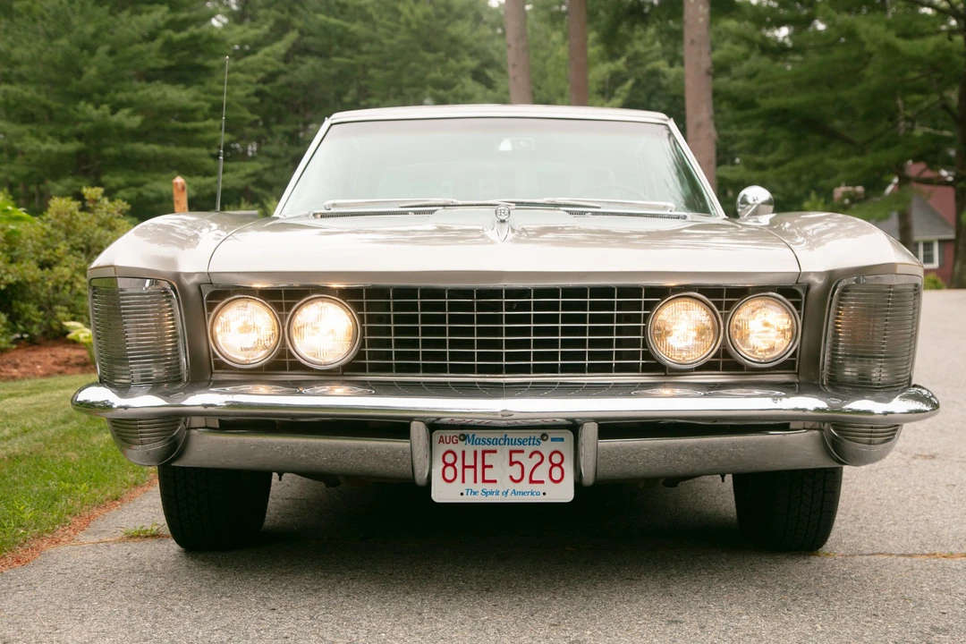 1964 Buick Riviera 1st Gen - Image 10 of 31
