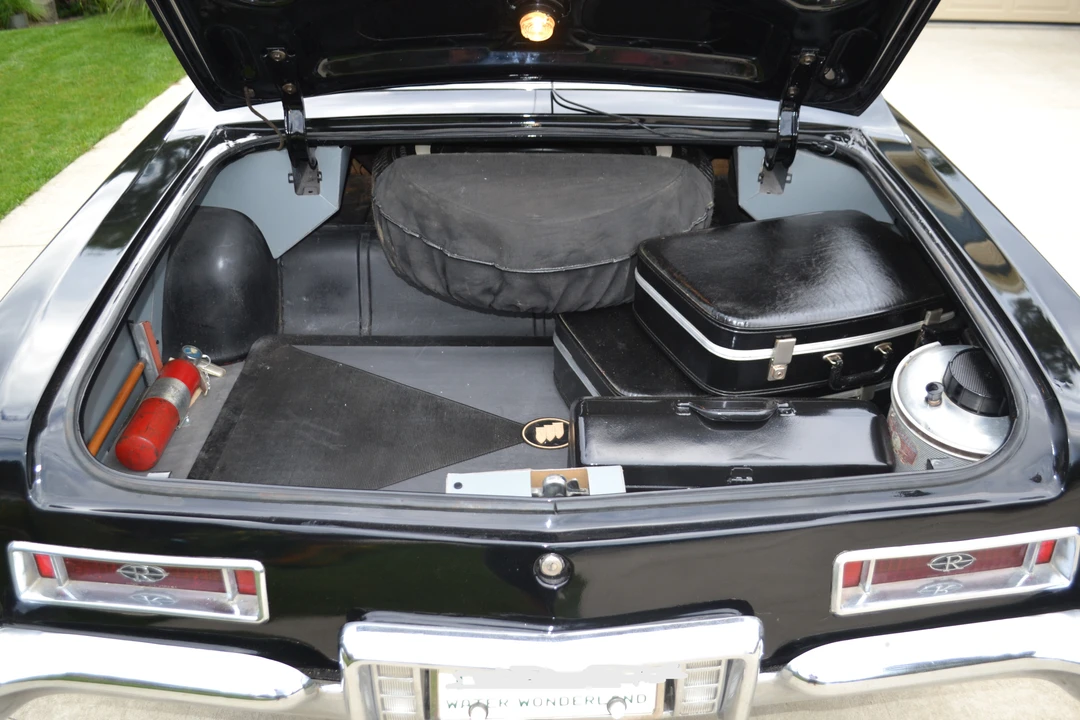 1964 Buick Riviera 1st Gen - Image 11 of 31
