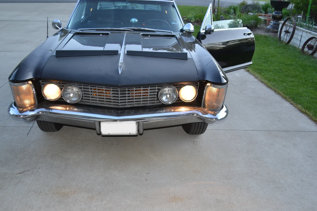1964 Buick Riviera 1st Gen - Image 22 of 31