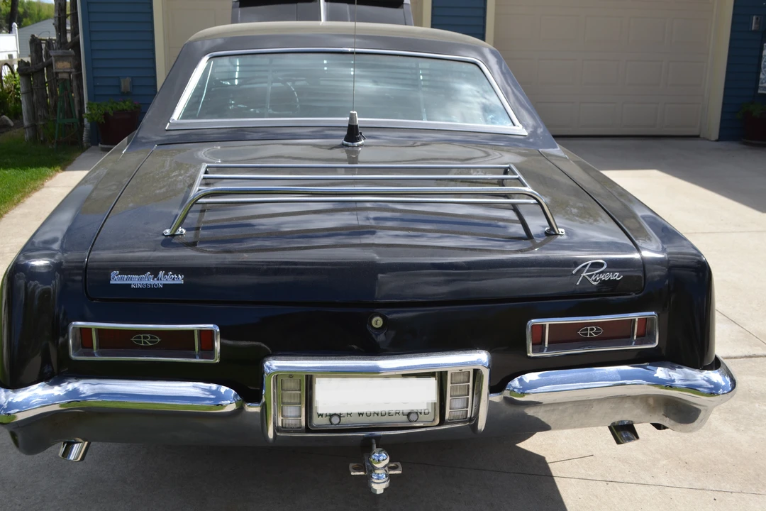 1964 Buick Riviera 1st Gen - Image 15 of 31