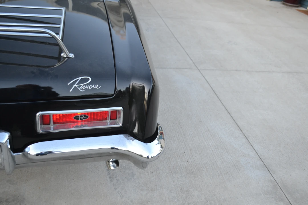 1964 Buick Riviera 1st Gen - Image 23 of 31