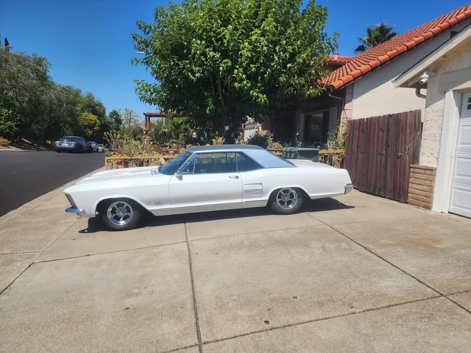 1964 Buick Riviera 1st Gen - Image 4 of 5