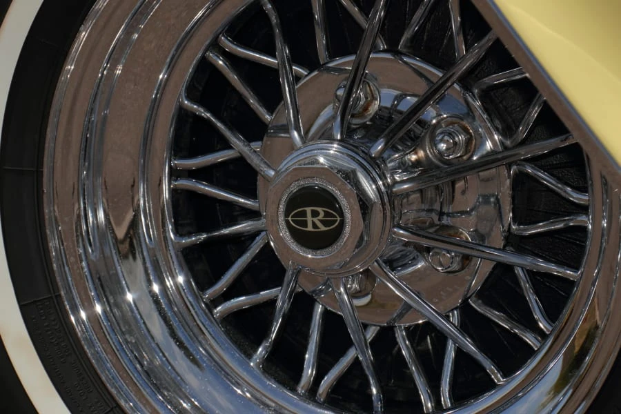 1964 Buick Riviera 1st Gen - Image 15 of 31