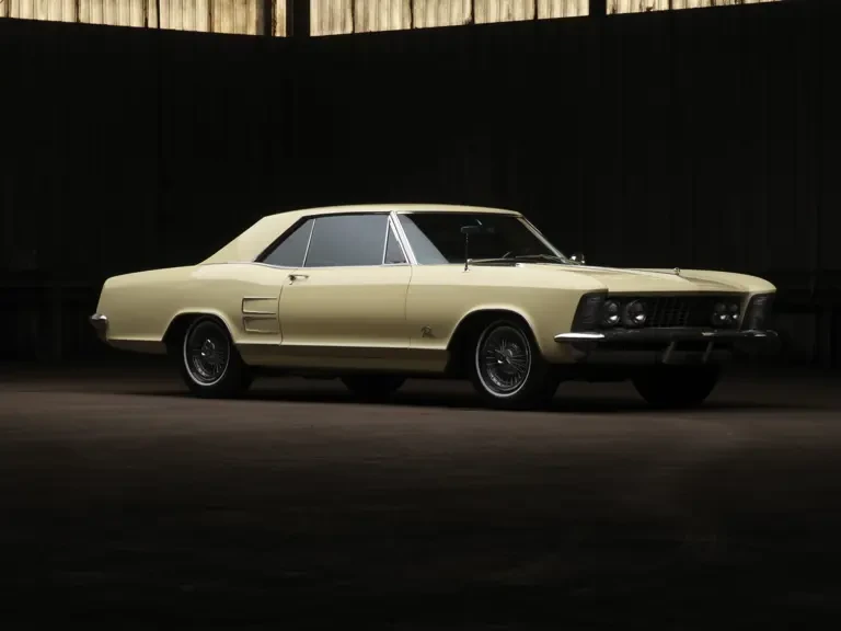 1964 Buick Riviera 1st Gen - Image 2 of 2