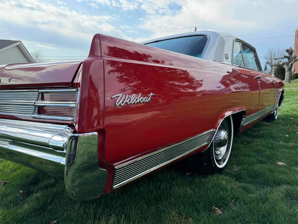1964 Buick Wildcat - Image 13 of 31