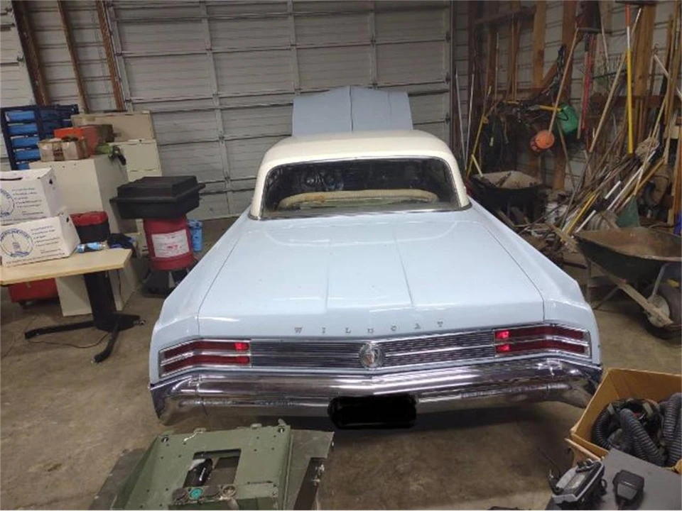 1964 Buick Wildcat - Image 6 of 18