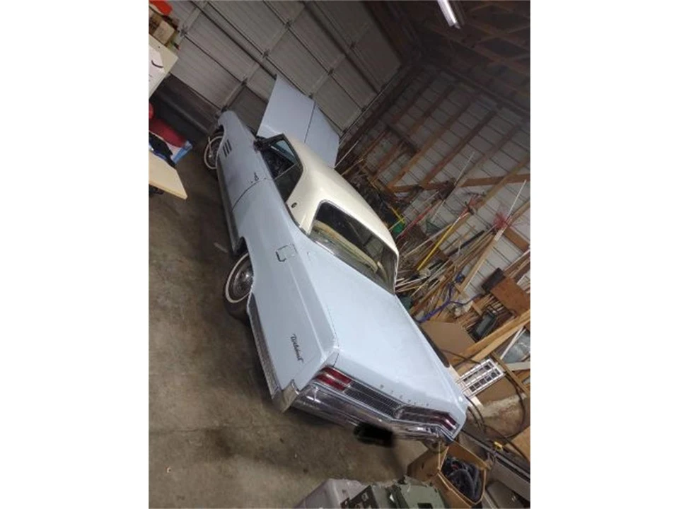 1964 Buick Wildcat - Image 7 of 18