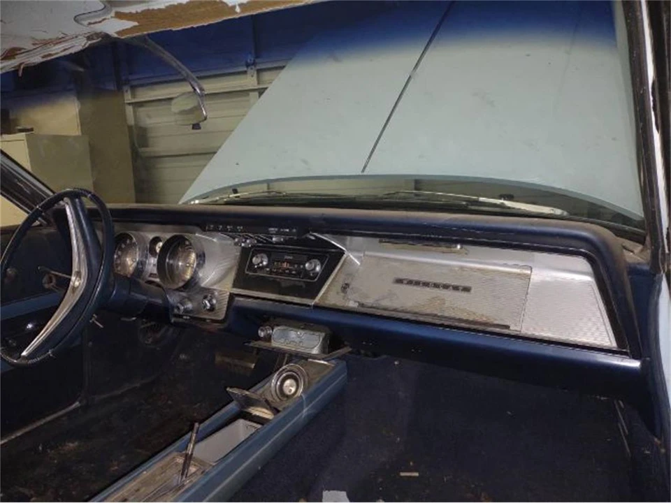 1964 Buick Wildcat - Image 17 of 18