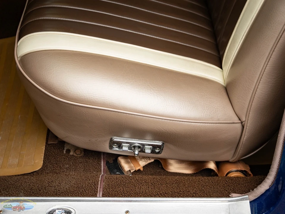 1964 Buick Wildcat - Image 27 of 31