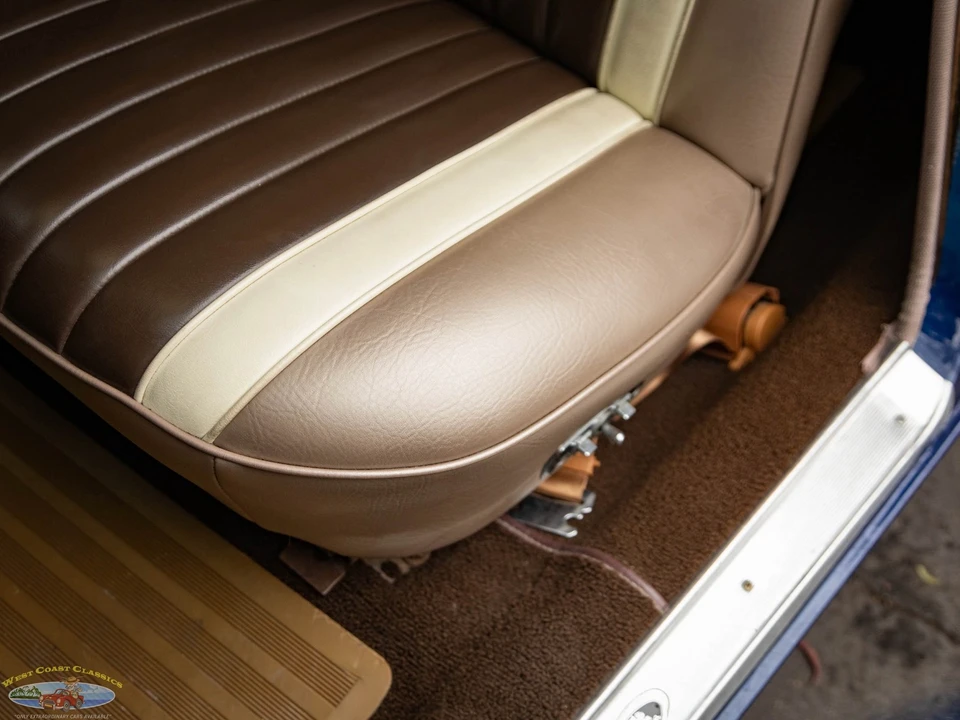 1964 Buick Wildcat - Image 25 of 31