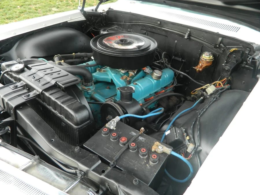 1964 Buick Wildcat - Image 6 of 7