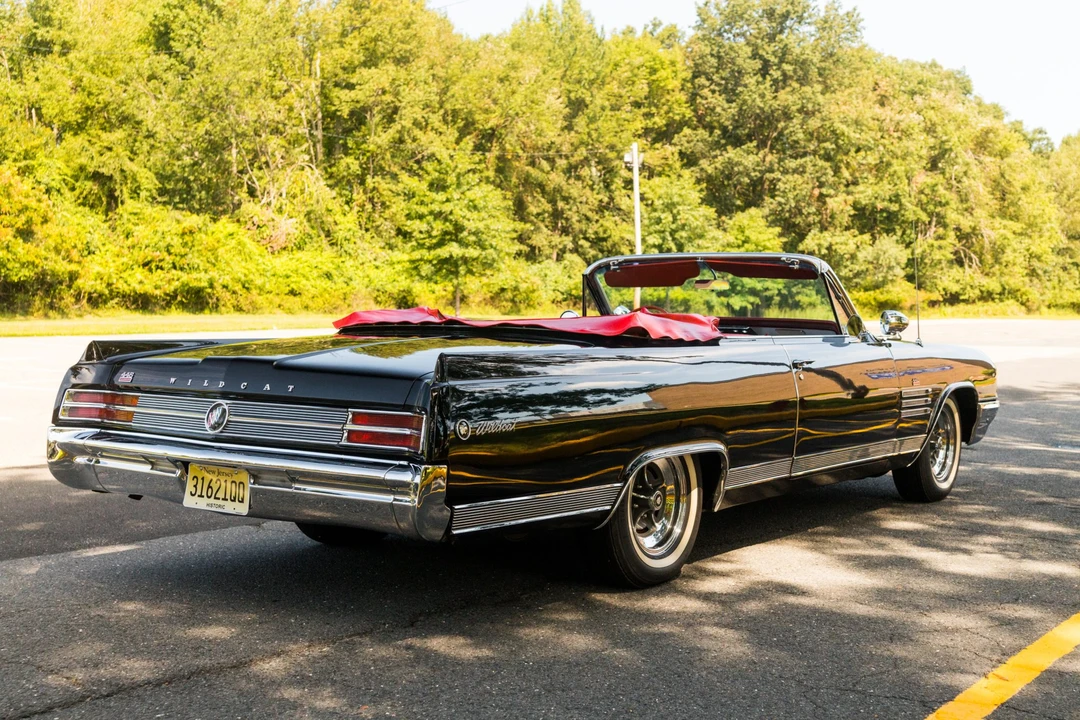 1964 Buick Wildcat - Image 13 of 31