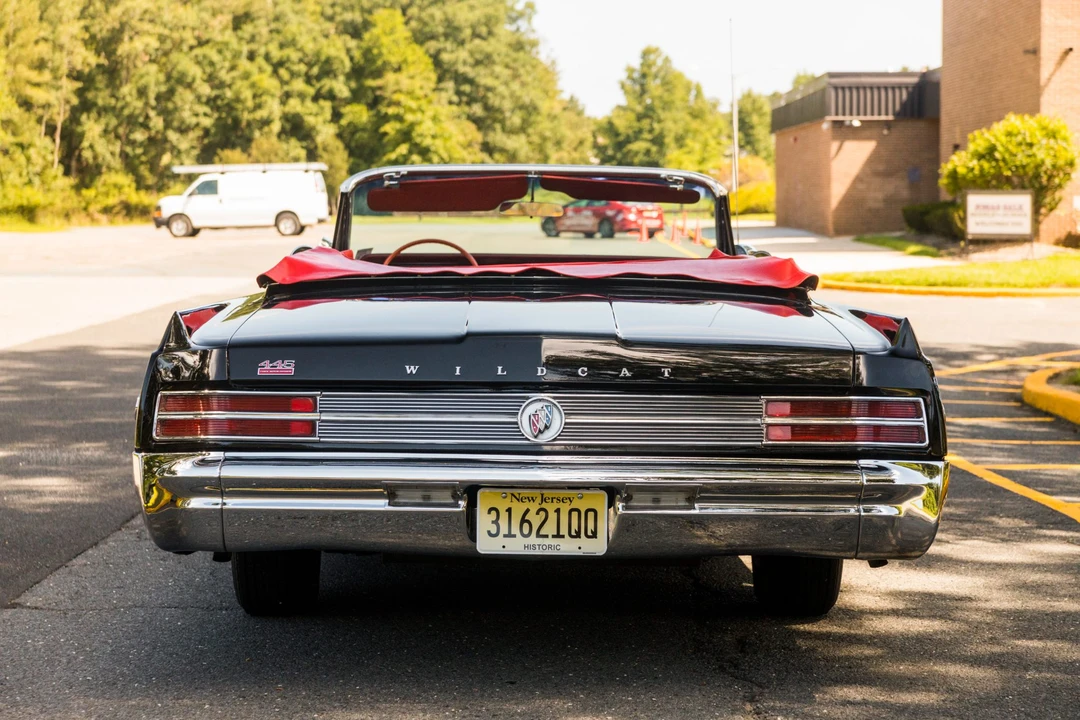 1964 Buick Wildcat - Image 12 of 31