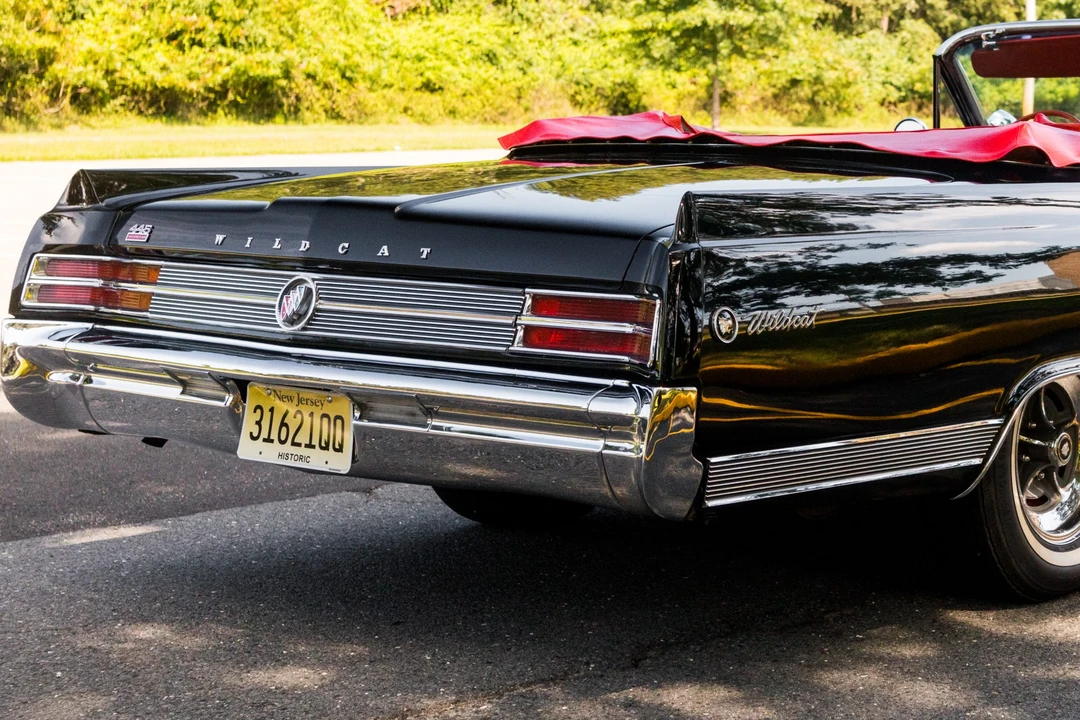 1964 Buick Wildcat - Image 23 of 31