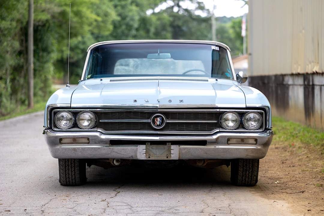 1964 Buick Wildcat - Image 3 of 31
