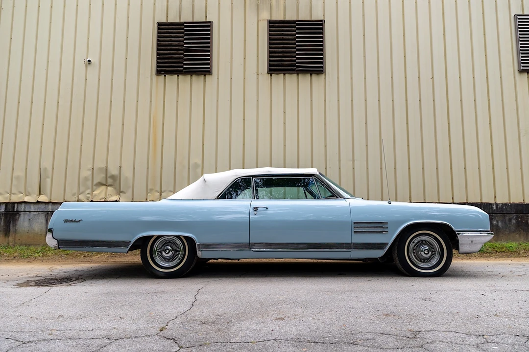 1964 Buick Wildcat - Image 12 of 31