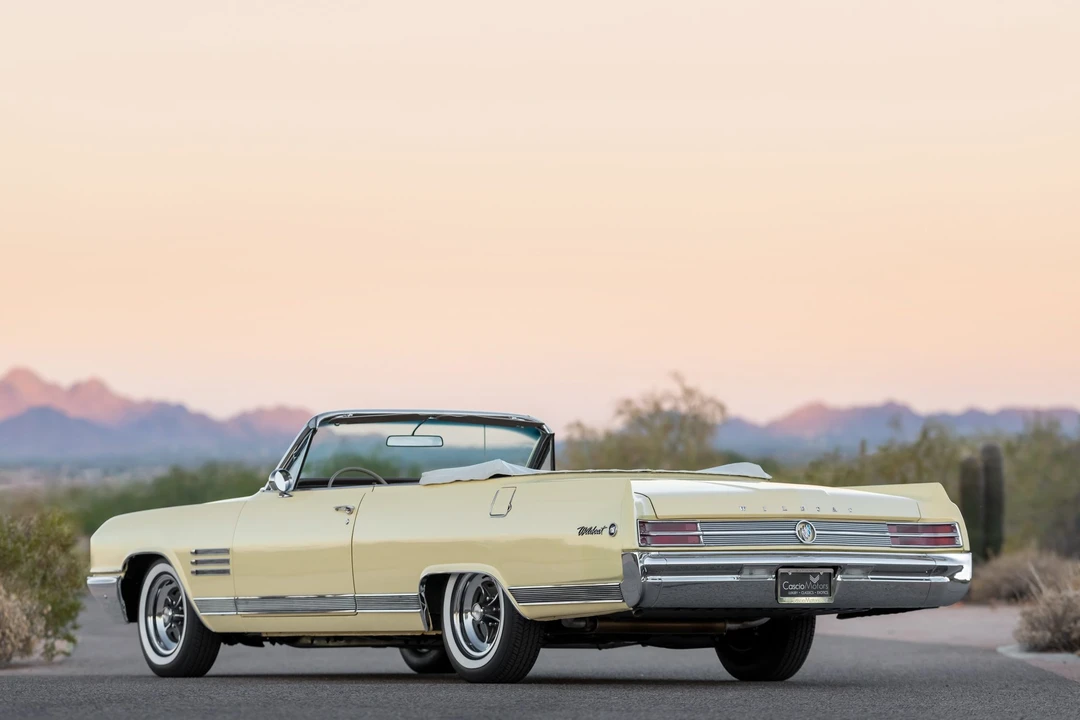 1964 Buick Wildcat - Image 15 of 31
