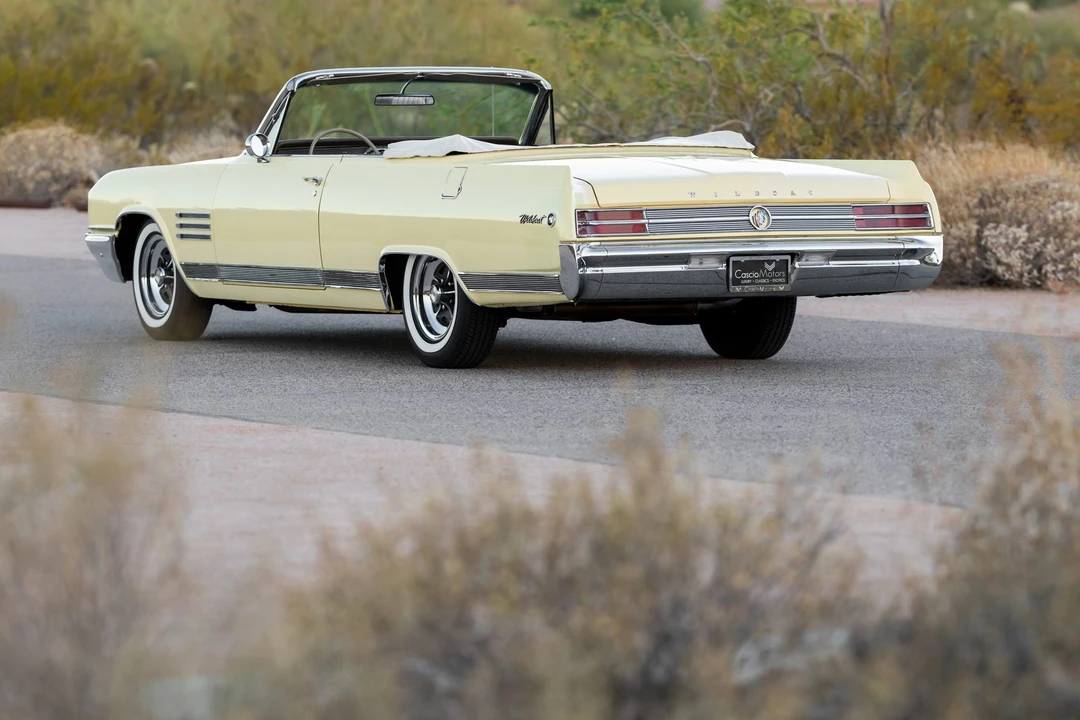 1964 Buick Wildcat - Image 16 of 31