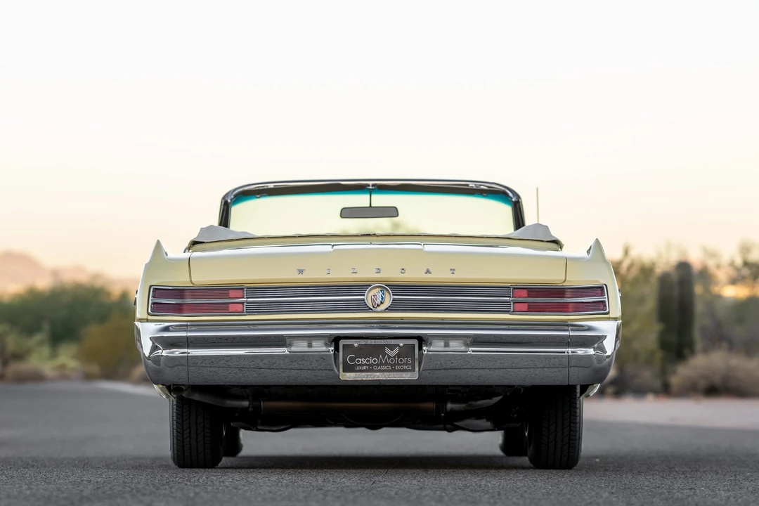 1964 Buick Wildcat - Image 17 of 31