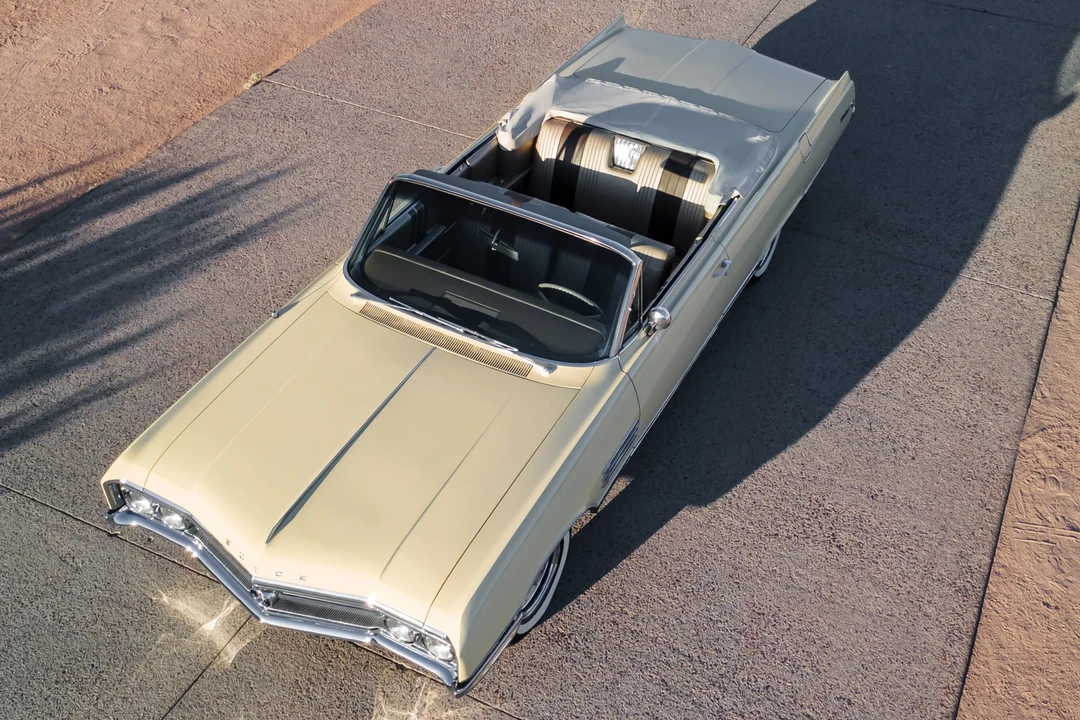 1964 Buick Wildcat - Image 28 of 31