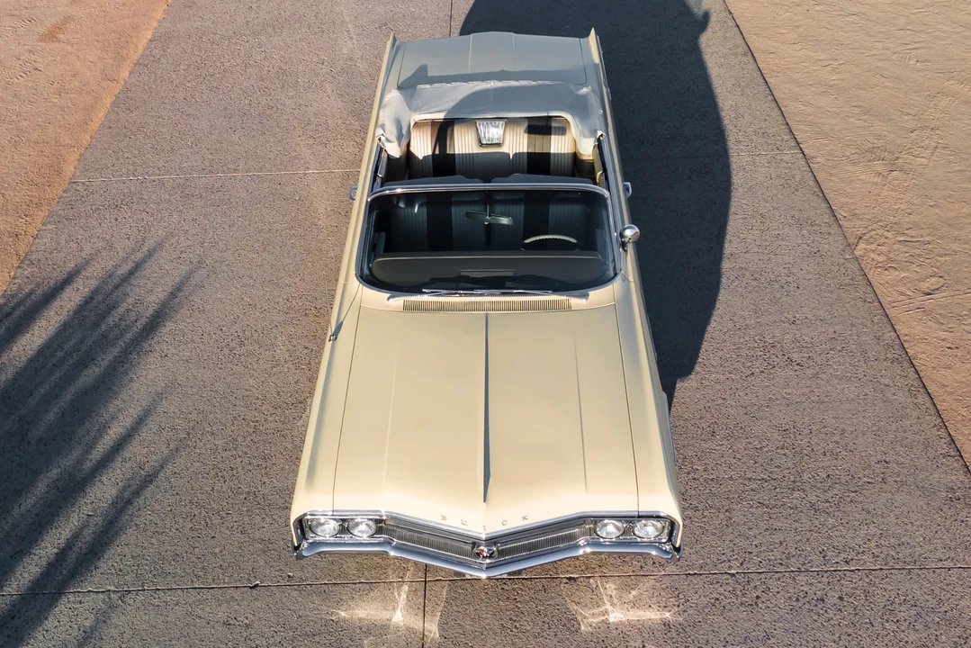 1964 Buick Wildcat - Image 27 of 31