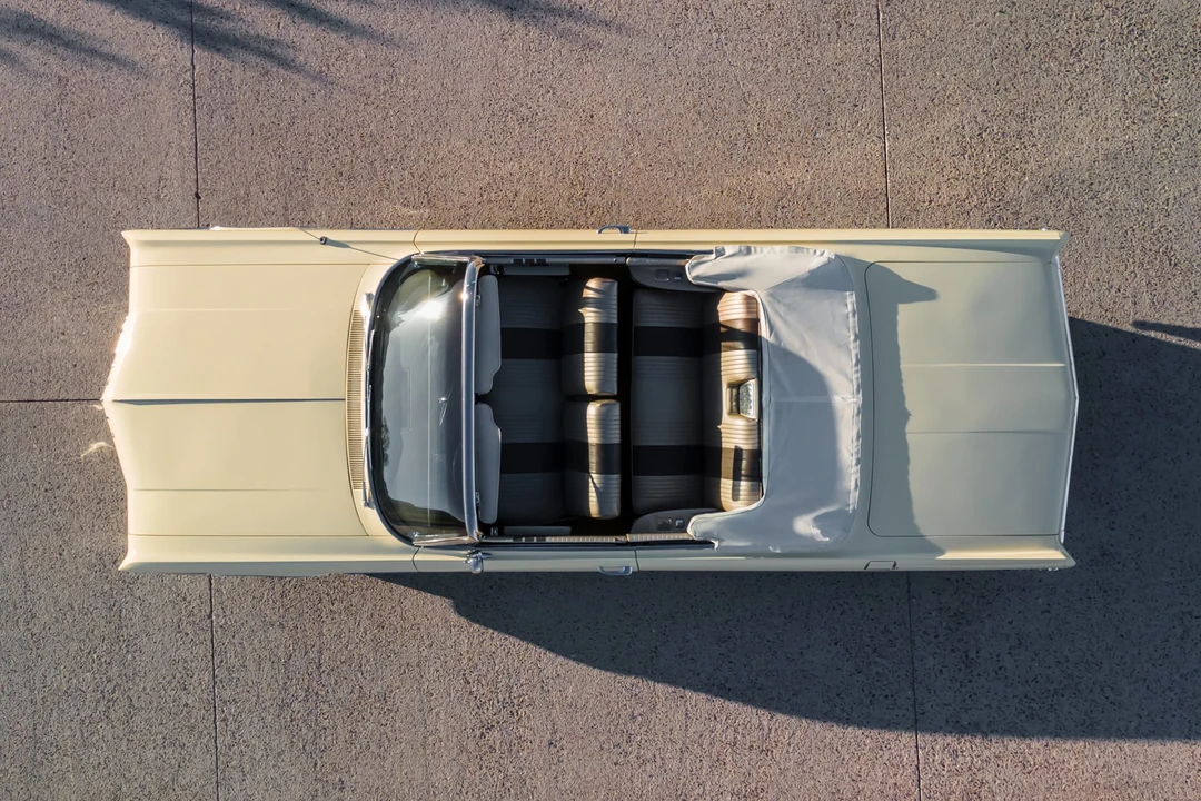 1964 Buick Wildcat - Image 31 of 31