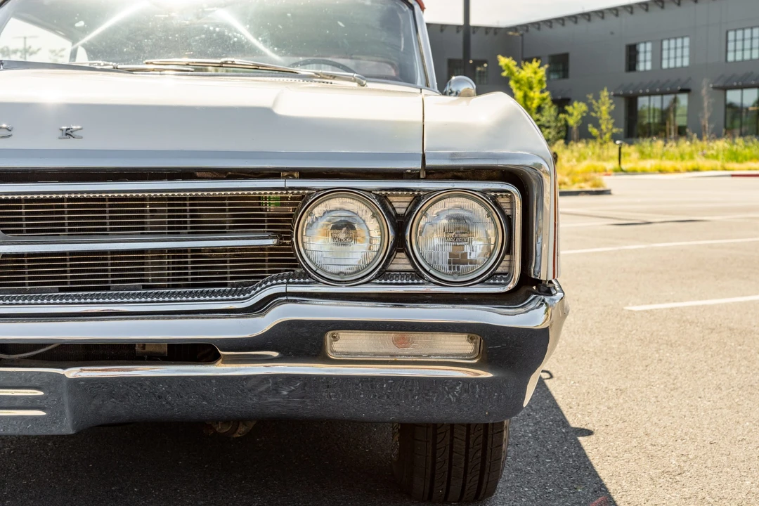 1964 Buick Wildcat - Image 28 of 31