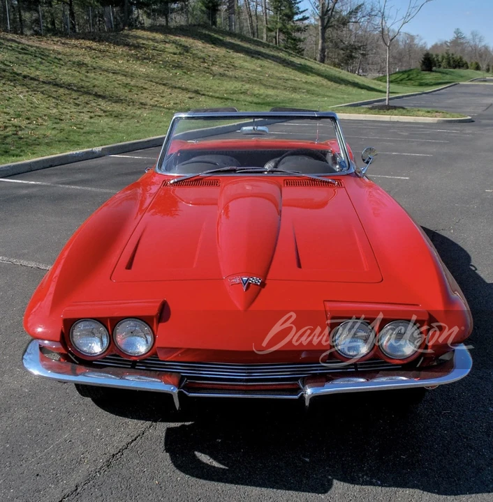 1964 Chevrolet Corvette C2 - Image 11 of 13