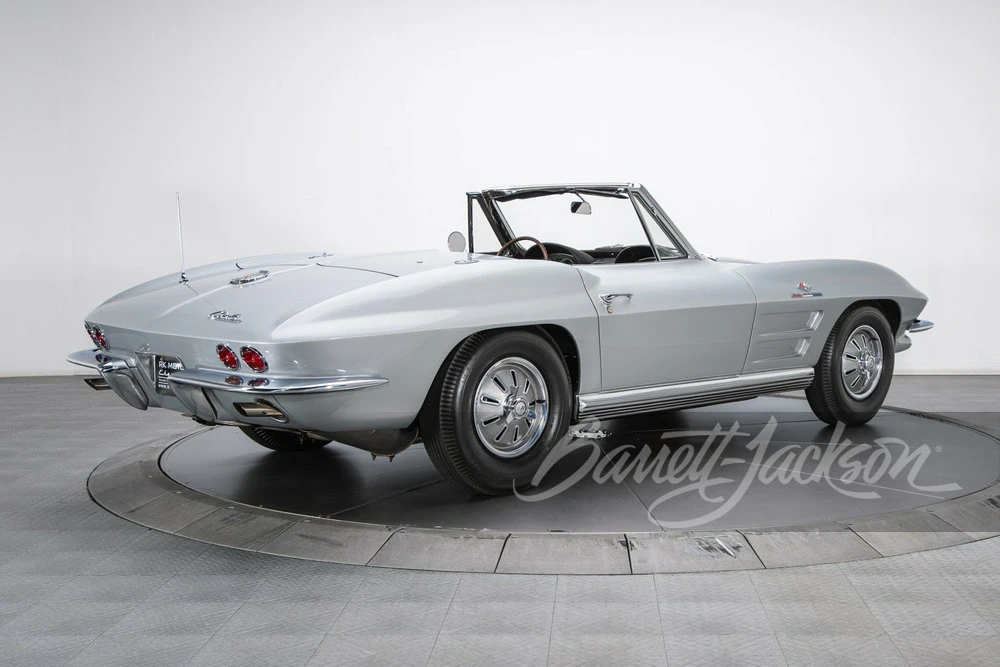 1964 Chevrolet Corvette C2 - Image 10 of 31
