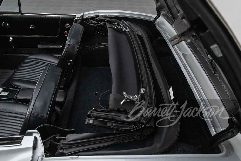 1964 Chevrolet Corvette C2 - Image 14 of 31