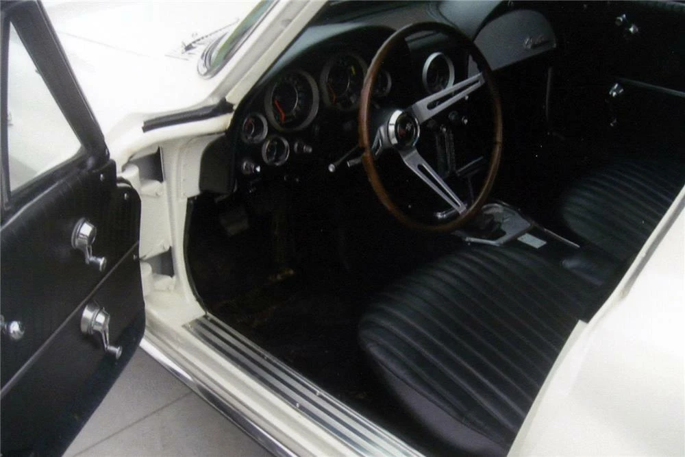 1964 Chevrolet Corvette C2 - Image 4 of 5