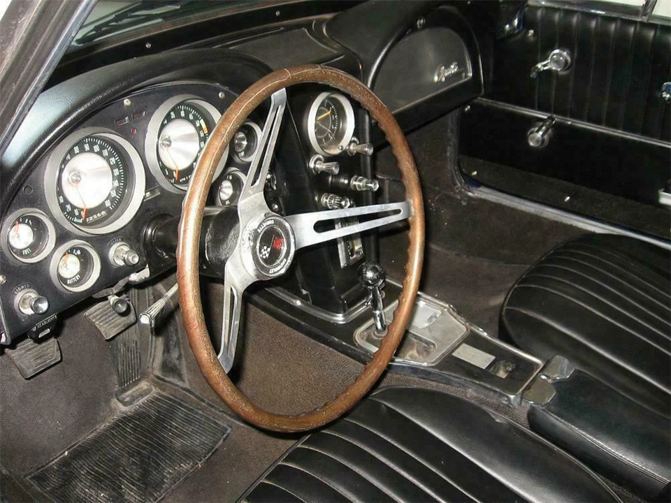 1964 Chevrolet Corvette C2 - Image 4 of 5