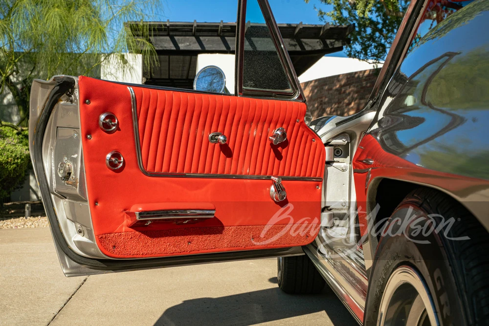 1964 Chevrolet Corvette C2 - Image 12 of 18