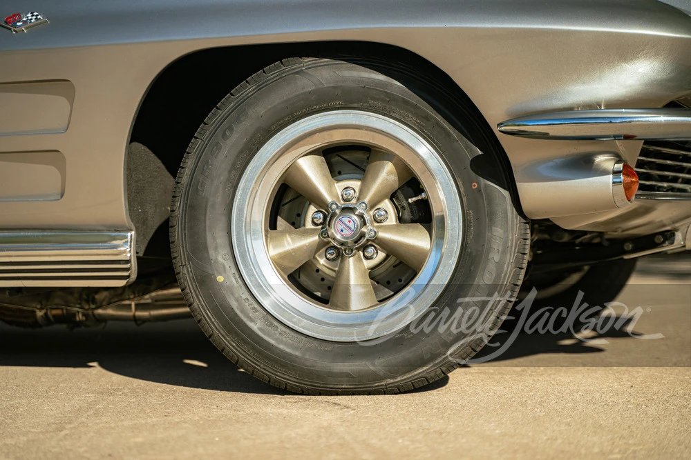 1964 Chevrolet Corvette C2 - Image 17 of 18
