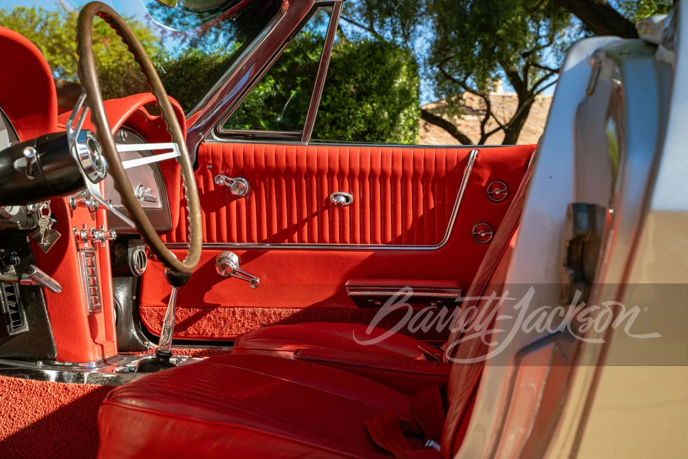 1964 Chevrolet Corvette C2 - Image 14 of 18