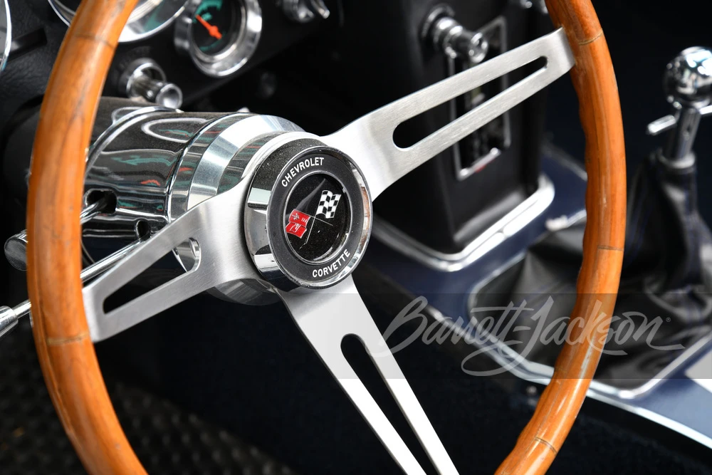 1964 Chevrolet Corvette C2 - Image 15 of 31